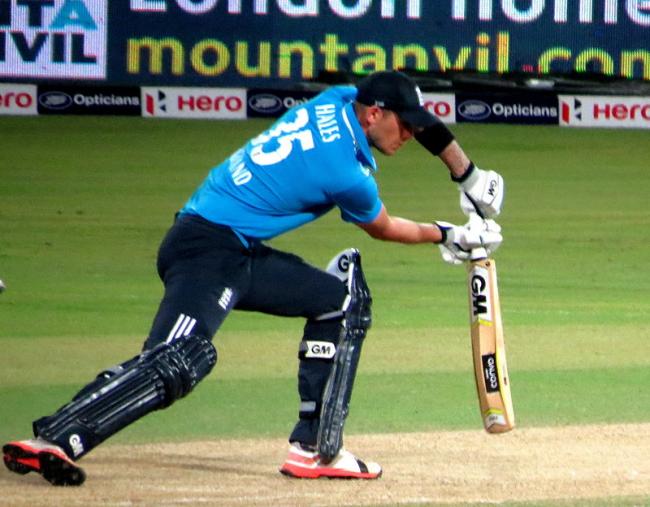 Hales smashes 171, England set record 444/3 against Pakistan 