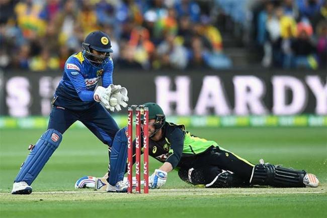 Sri Lanka's Dickwella suspended for two limited-over matches