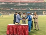 MS Dhoni felicitated by CAB