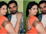 Shami delivers another bouncer of romantic image with wife to tweet New Year wishes