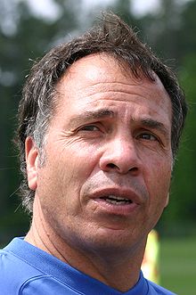 Bruce Arena resigns as US football team coach 