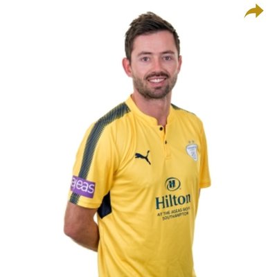 Ian Holland signs two-year deal with Hampshire 