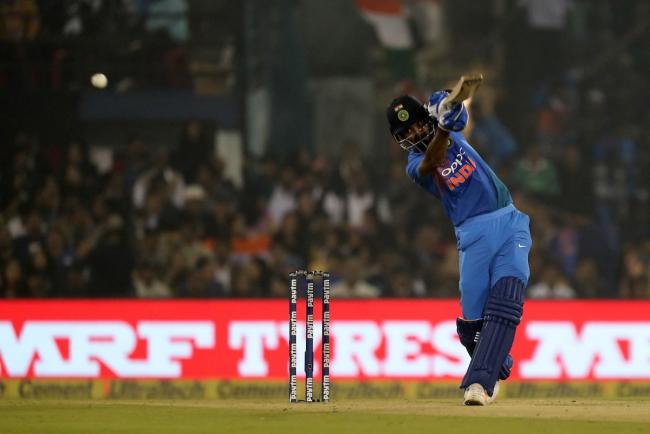 India beat Sri Lanka by 93 runs in first T20 match