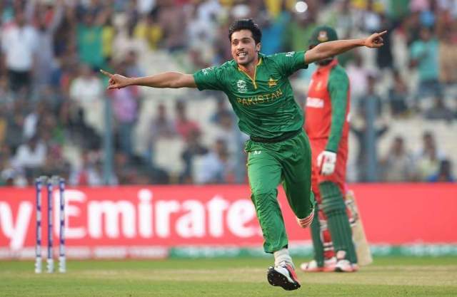 Mohammad Amir to play for English side Essex