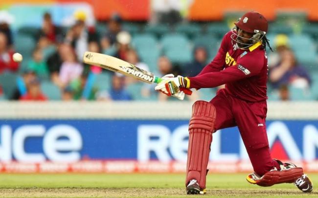 Chris Gayle hits 100 sixes in T20 Internationals 