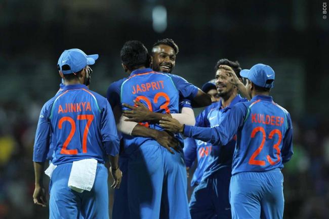 India beat Australia by 26 runs in rain-hit match in first ODI