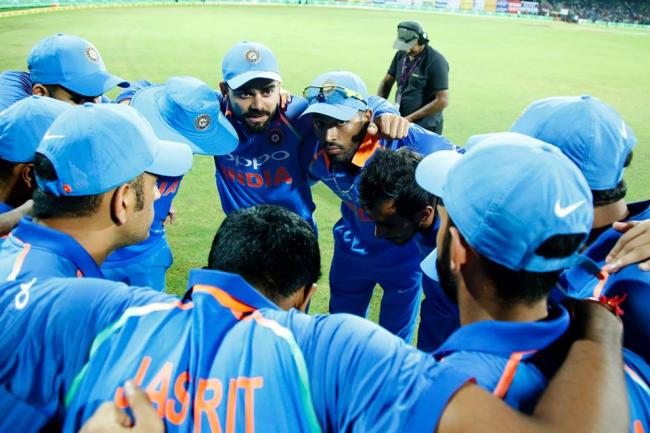 Kolkata ODI: India 252 all out in 50 overs against Australia