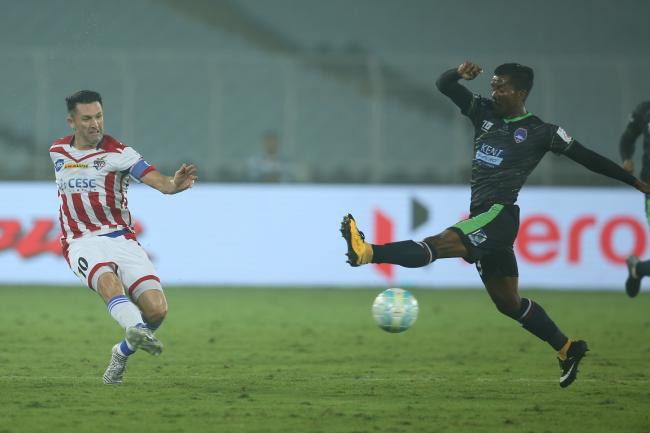ISL 2017: ATK-Delhi Dynamos match remains goalless at half time