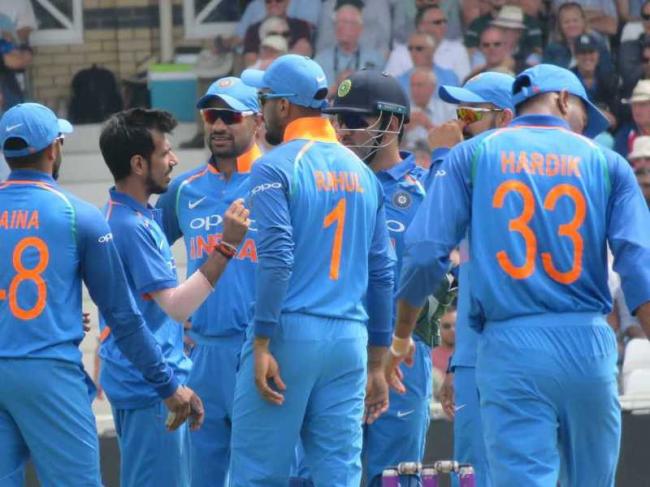 Following India's win, Sehwag trolls England