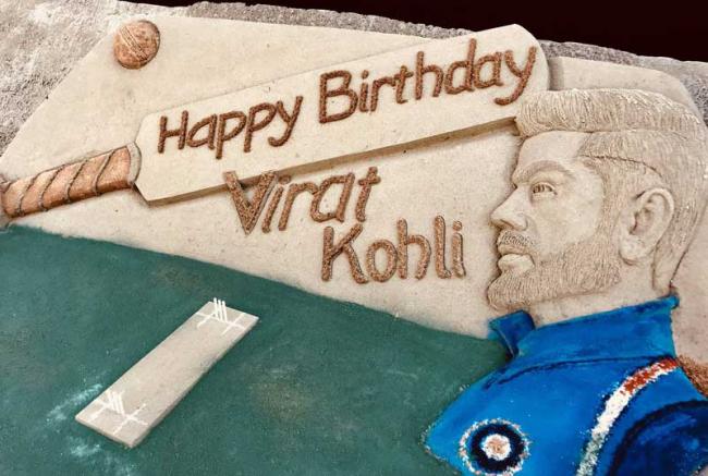 Sudarshan Pattnaik creates special sand art to wish Virat Kohli on birthday