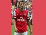 Mesut Ozil extends contarct with Arsenal