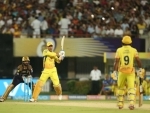 MS Dhoni's fan enters into cricket field, touches former skipper's feet