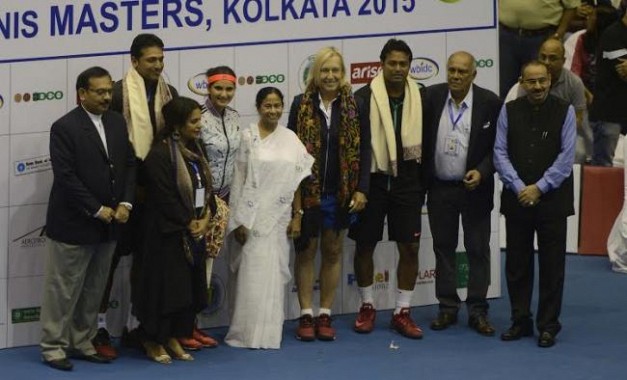 Mamata Banerjee congratulates Leander Paes over 43rd Davis Cup doubles match win