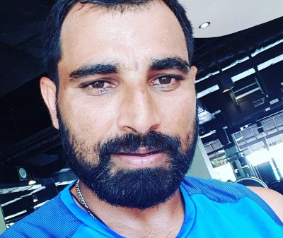 Mohammed Shami picks up 100th Test wicket during second Test against South Africa