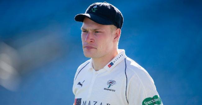Matthew Waite signs new one-year contract extension with Yorkshire