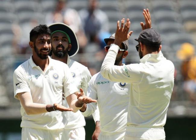 Perth Test: Hanuma Vihari fights for India, visitors struggle at 112/5 against Australia