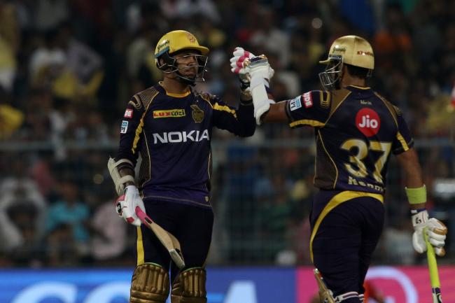 IPL 2018: KKR beat RCB by four wickets