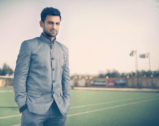 Shoaib Malik greets all Indians, Sania Mirza on Independence Day