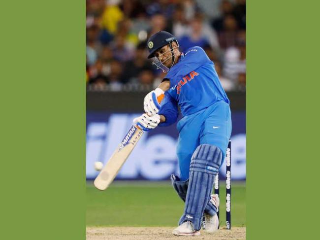 MS Dhoni guides India to beat Australia by seven wickets in Melbourne ODI to clinch series 2-1