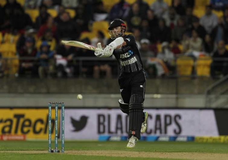 First T20I: New Zealand set 220 as target for India; Seifert scores 84