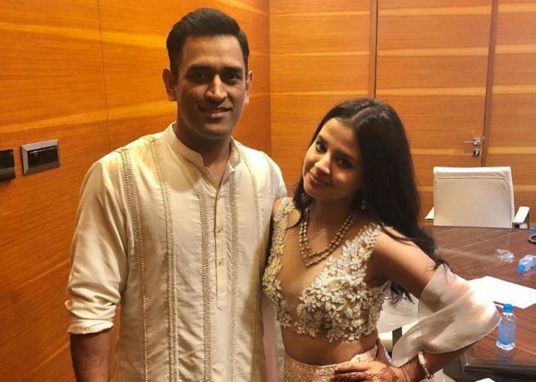 Its called rumours: Sakshi Dhoni ends speculations about MS Dhoni's retirement
