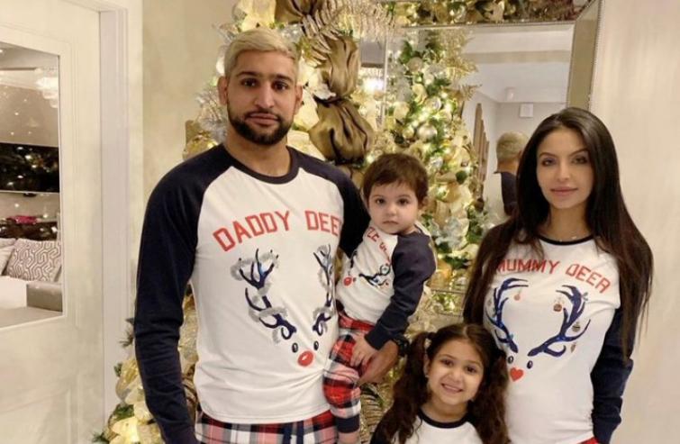 British-Pakistani boxer Amir Khan faces social media trolls following his heart-touching Christmas picture with family
