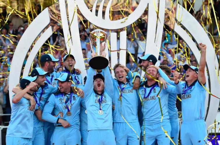 'Clear mistake' by umpires gave England the World Cup: Simon Taufel