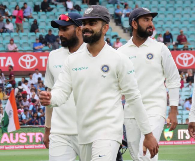 Sydney: Kuldeep takes five wickets, Australia battling hard to save Test match after follow-on