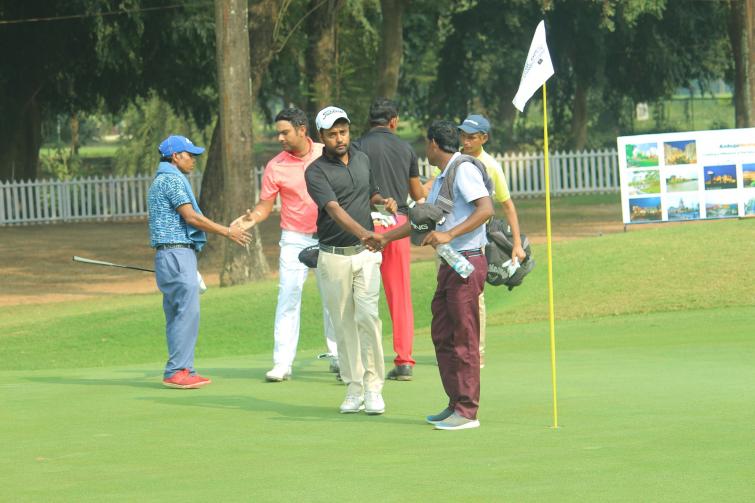 Kapil Kumar keeps his lead with a rollercoaster 68 in round two of ICC RCGC Open Golf Championship 2019