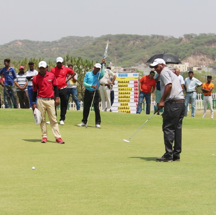Mukesh Kumarâ€™s experience prevails on the final day; Seasoned golfer bags a record 20th title on the TATA Steel PGTI and claims first win at Panchkula