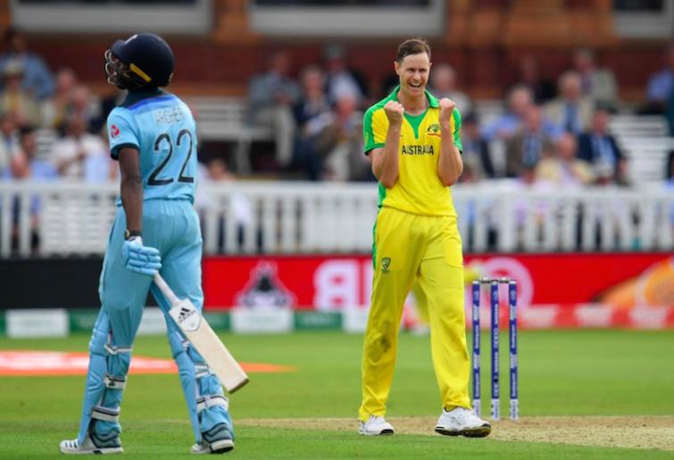 Australia beat England by 64 runs, ease into World Cup semi-finals