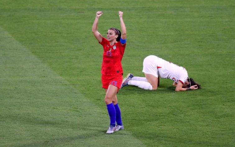 Women's World Cup: VAR helps US beat England to reach final