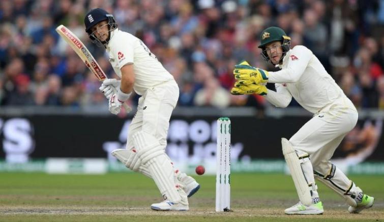 The Ashes: England 200/5 on day 3 in reply to Australia's big total