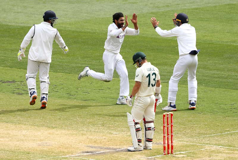Melbourne Test: Australia 133/6 at stumps on day 3, lead India by 2 runs