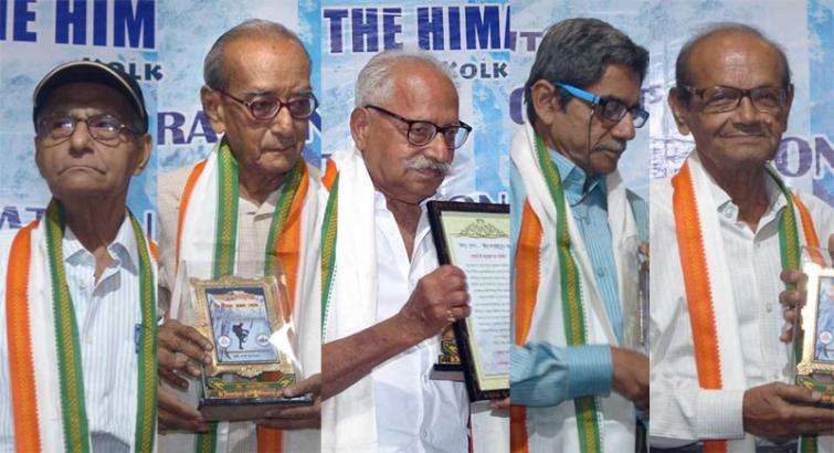 Veteran mountaineers and adventure lovers felicitated at Kolkata Press Club