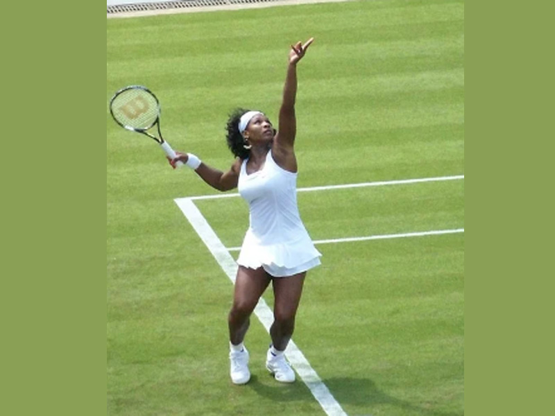 Serena Williams, Thiem advance at US Open