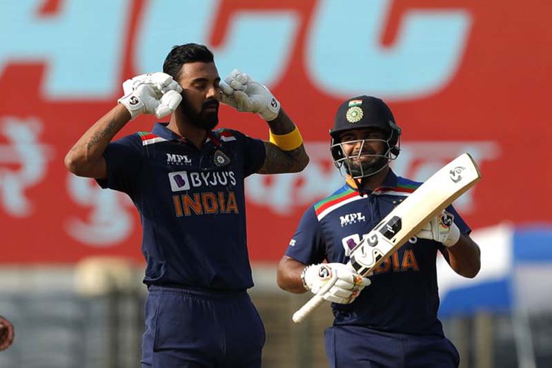 KL Rahul, Rishabh Pant guide India to 336/6 against England in 2nd ODI