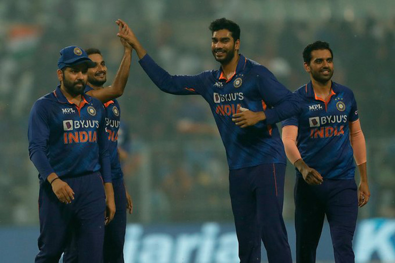 India beat New Zealand by 73 runs to clinch T20 series 3-0