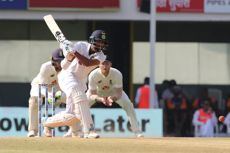 Chennai Test: England bowl out India for 337, Washington Sundar scores unbeaten 85