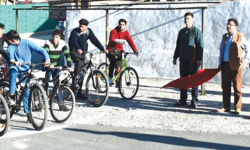 Jammu and Kashmir: Zonal cycle race held in Kangan