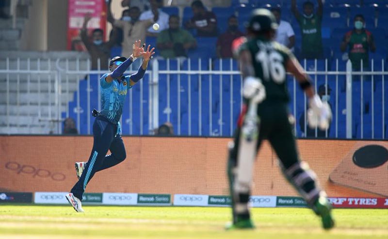 Charith Asalanka hits unbeaten 80 as Sri Lanka beat Bangladesh by five wickets in T20 World Cup clash