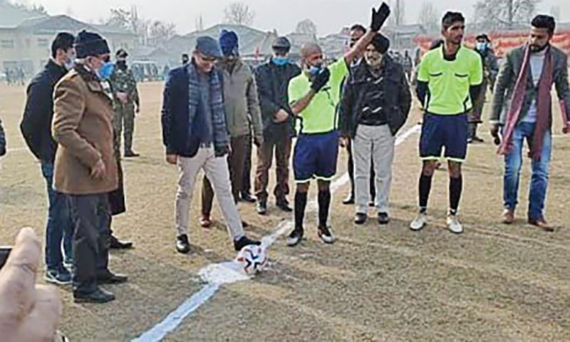 J&K Police organise football match in Baramulla
