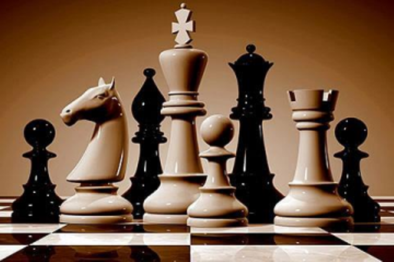 Kashmir: Director DYSS inaugurates Chess Competition in Budgam