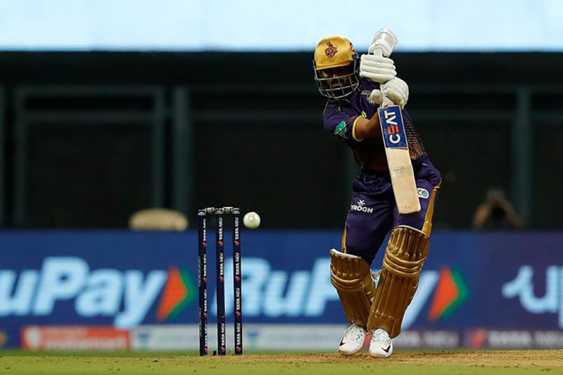 KKR start IPL campaign by beating CSK