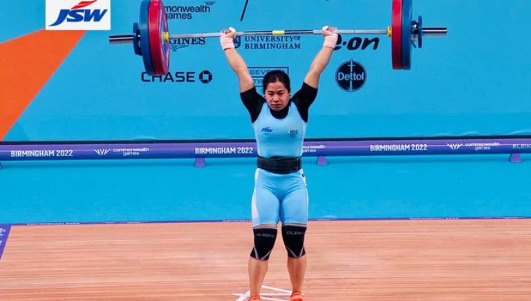 India's Bindyarani Devi wins silver in women's 55 kg weightlifting at CWG 2022
