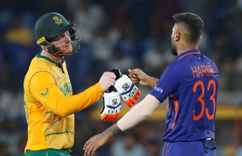 South Africa defeat India by 4 wickets in second T20I