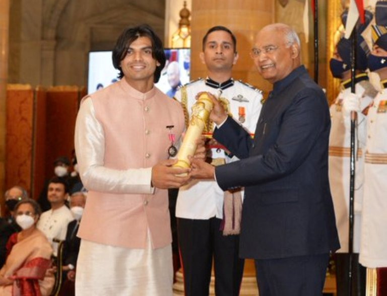 Neeraj Chopra receives Padma Shri Award from President Ram Nath Kovind
