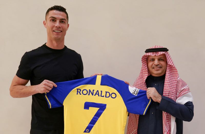 Cristiano Ronaldo joins Saudi football club Al Nassr