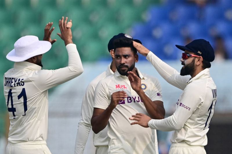 First Test: India reduce Bangladesh to 133/8 at stumps on day 2