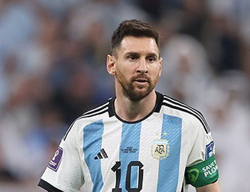 Lionel Messi, Alvarez team up to help Argentina defeat Croatia by 3-0 to cruise to World Cup final